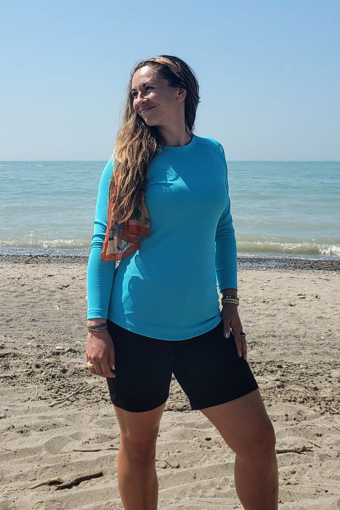 Breathable, fast-drying, wickable, non-toxic, pill resistant and odour-resistant.
crew neck with raglan long sleeve