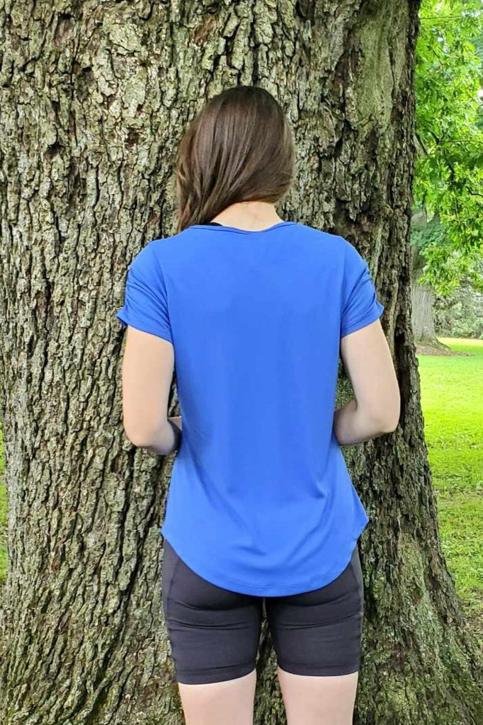 Short sleeve technical fabric tee with crew neck, ruched sleeve detail, periwinkle colour