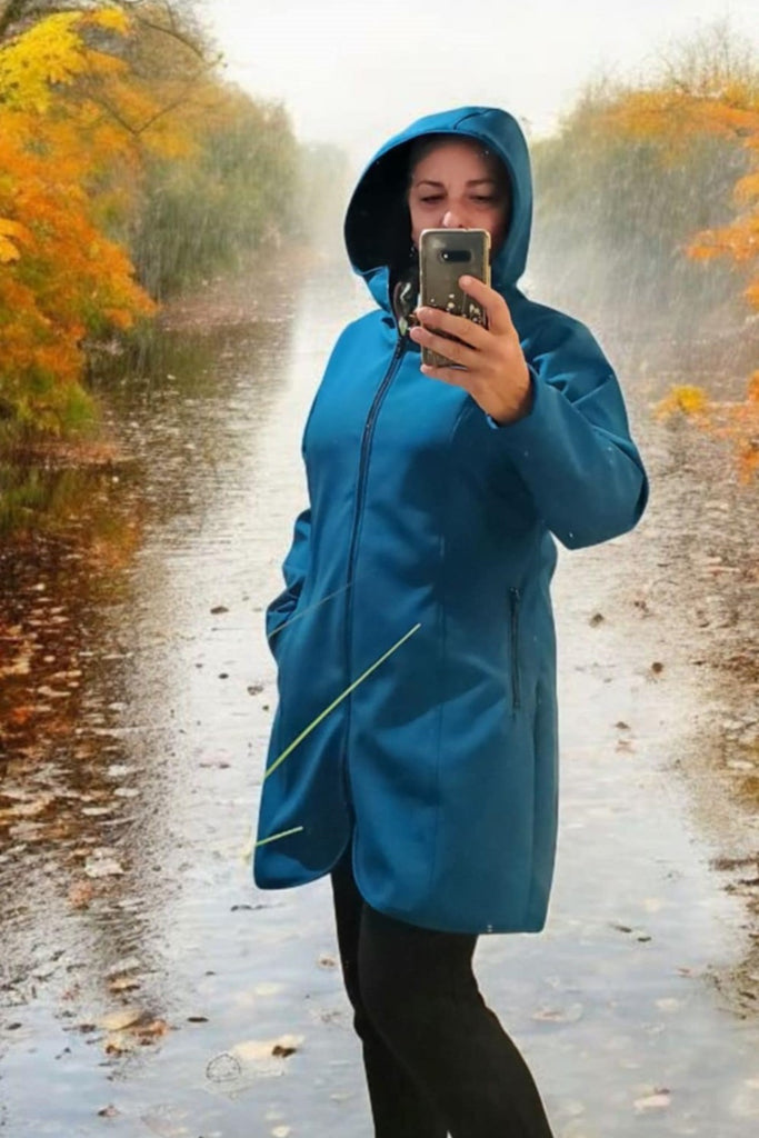 breathable waterproof wickable windproof made in Canada recycled fabric ykk zippers transformative teal fleecelined